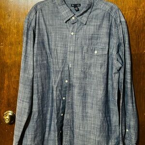GAP Gray Casual Button Down Shirt Textured Fabric